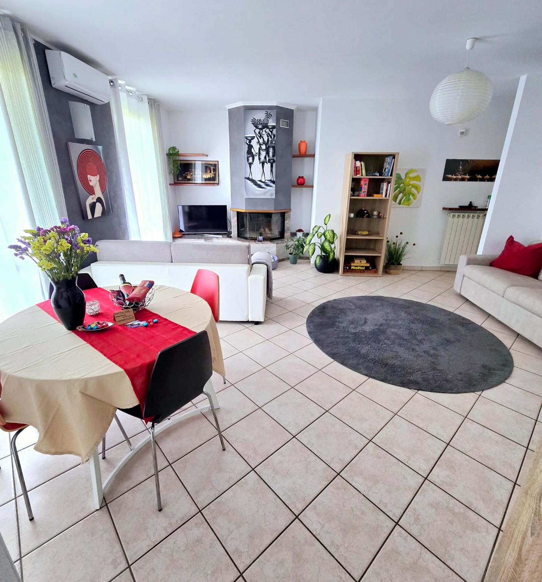 Zara House - Lake And Pet Friendly Brusimpiano Luaran gambar